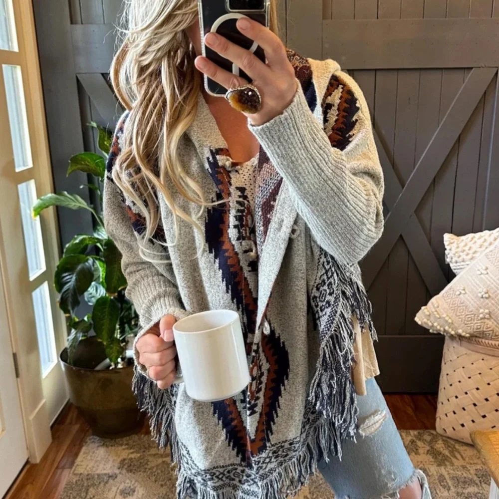 New Grey Toggle Hooded Cardigan Sweater Western Aztec Fringe - Picture 2 of 7